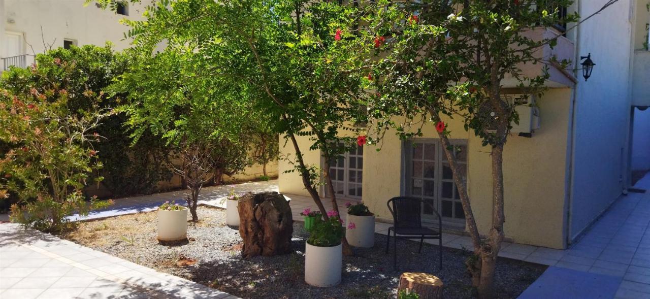 Cleo Rooms 250M From The Beach Malia  Bagian luar foto