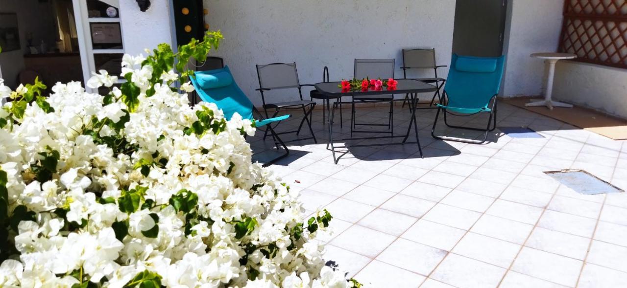Cleo Rooms 250M From The Beach Malia  Bagian luar foto