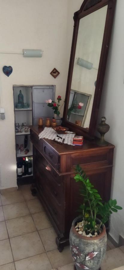 Cleo Rooms 250M From The Beach Malia  Bagian luar foto